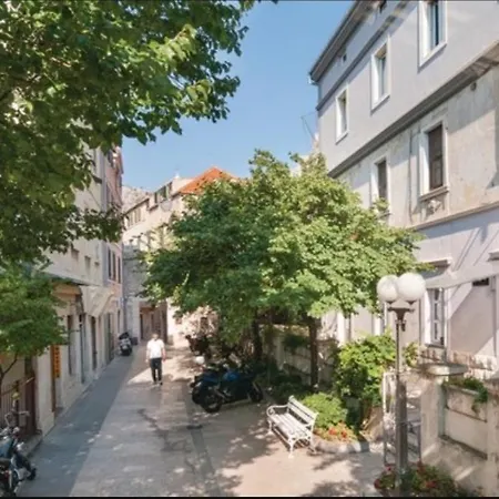Appartement Bika Omiš